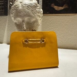 Vintage Yellow Leather Wallet with Gold-Tone‎ Buckle Accent